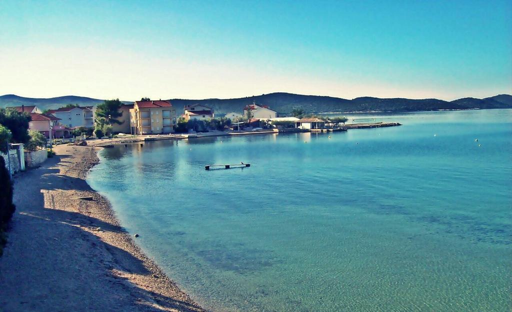 Villa Seaside Zaboric Bagian luar foto